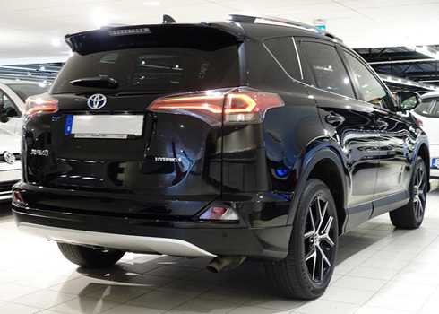 Svart Toyota RAV4 Hybrid AWD stulen i Bromma, Stockholm